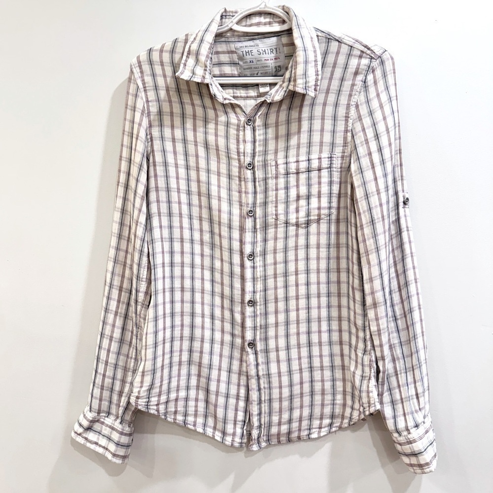 White and Gray Casual Button Down Shirt with Checkered Pattern